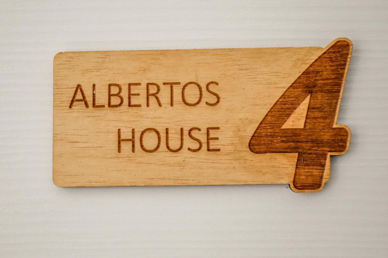 Albertoshouse Скиатос Экстерьер фото